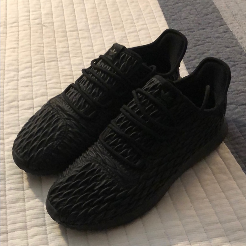 Black adidas tubular shadows